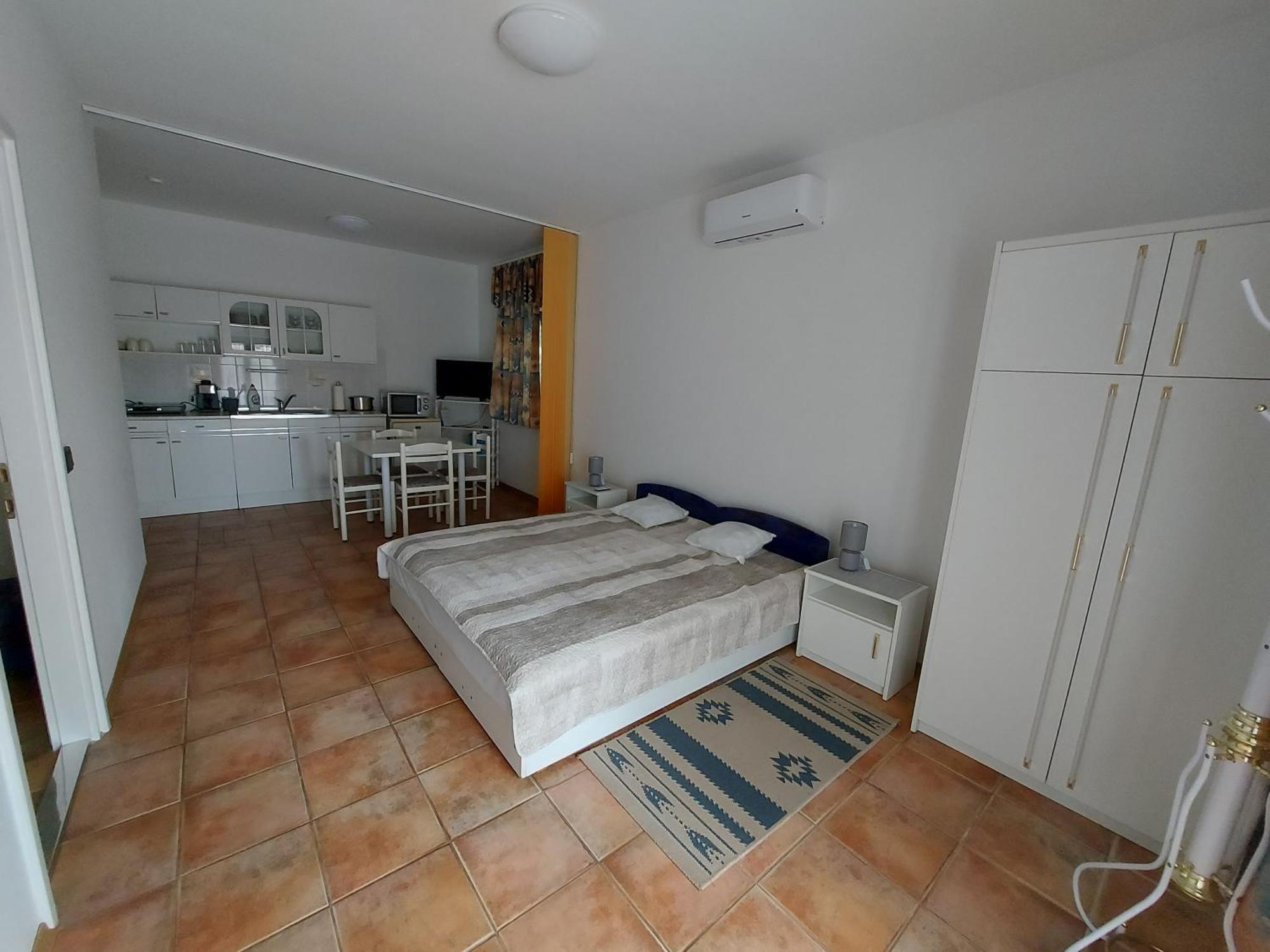 Istvan Apartmanok Keszthely Extérieur photo